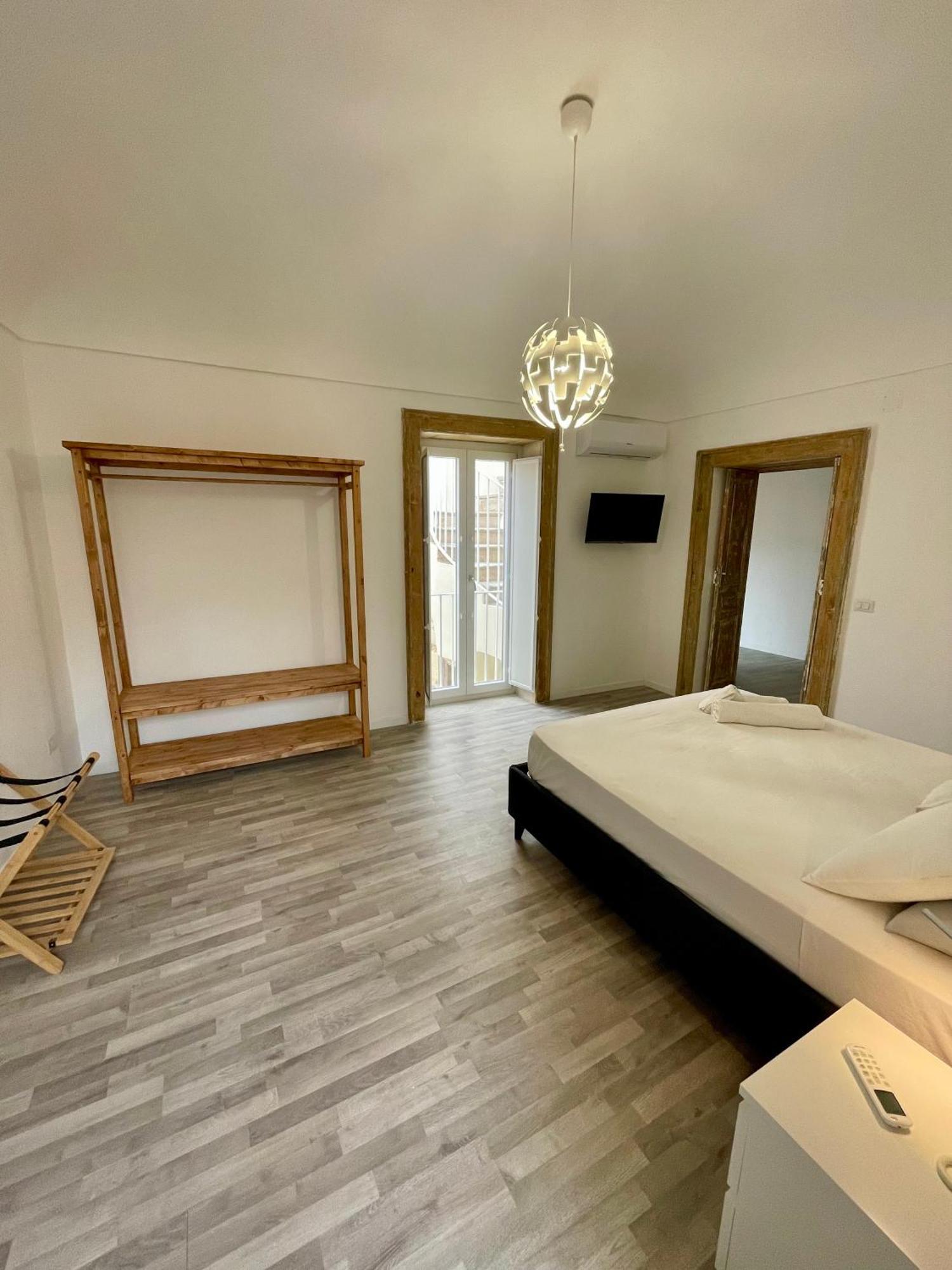Ortyki Apartment Syracuse ภายนอก รูปภาพ