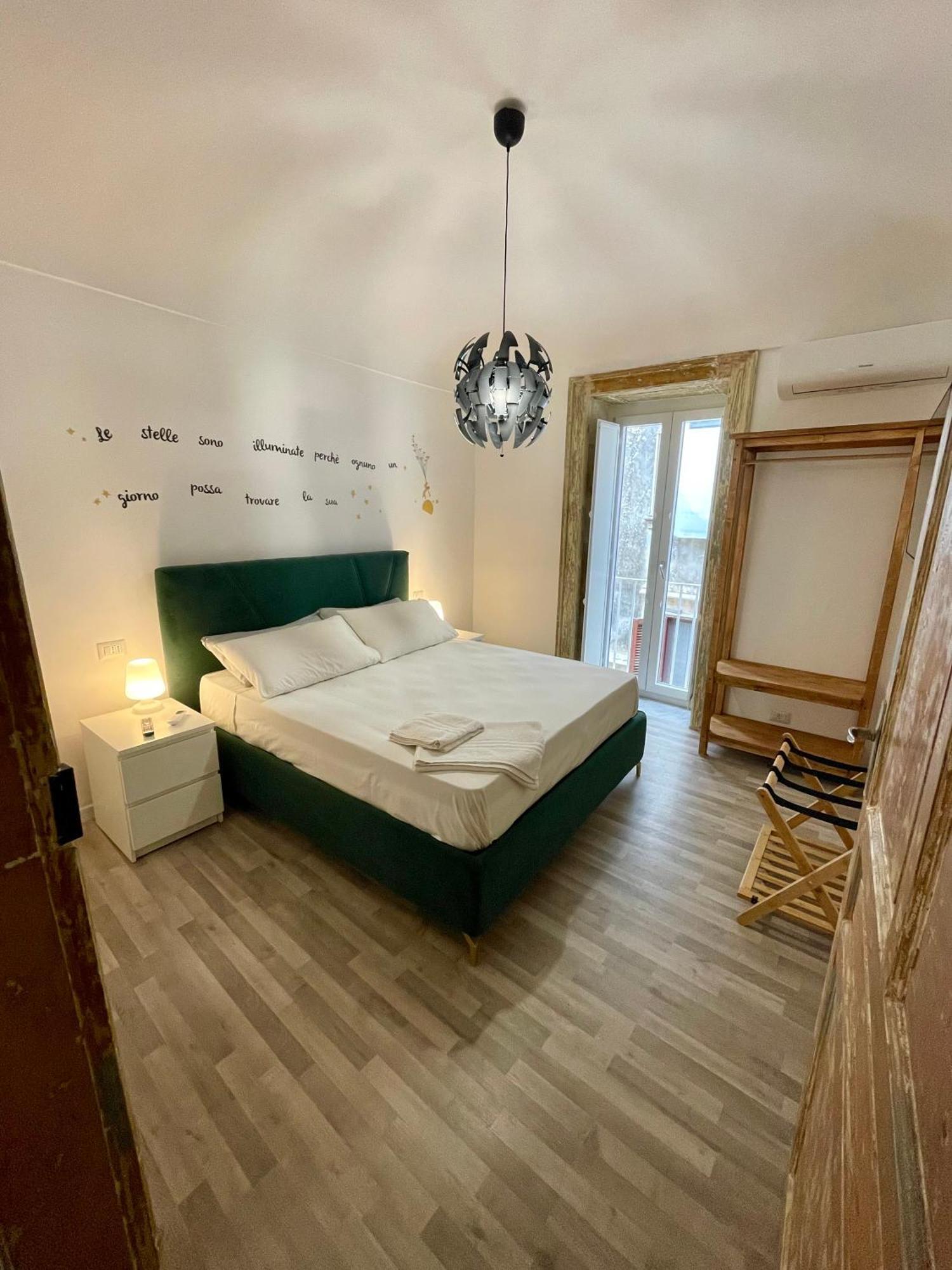 Ortyki Apartment Syracuse ภายนอก รูปภาพ
